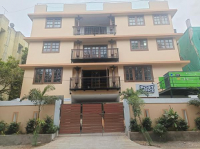 Aura Homes
